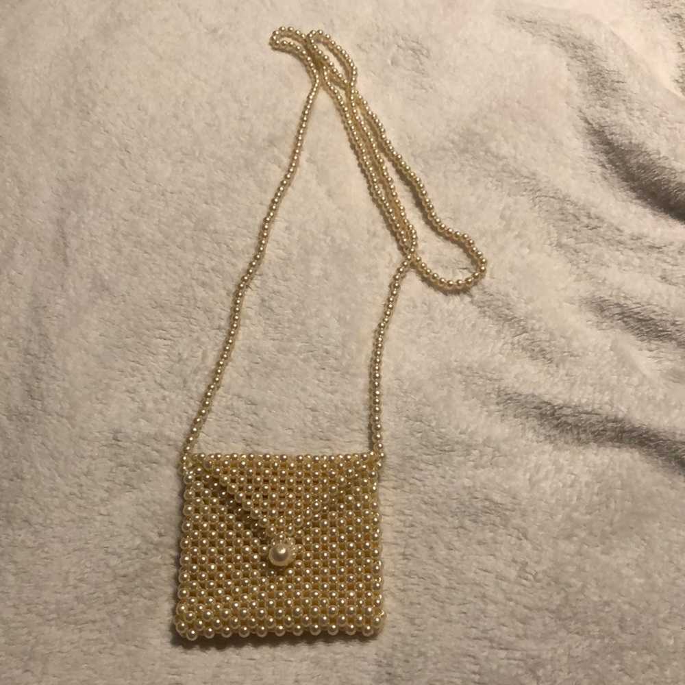 Small Pearl Bag
